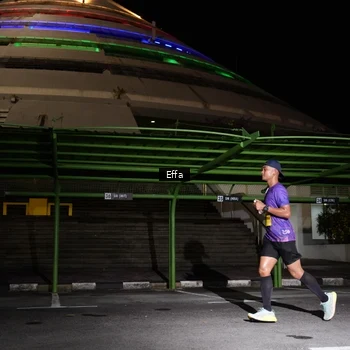 Runner Photo 2742022