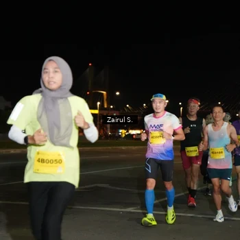 Runner Photo 2742136