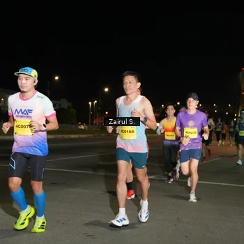 Runner Photo 2742153
