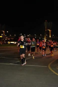 Runner Photo 2742275