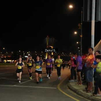 Runner Photo 2742443