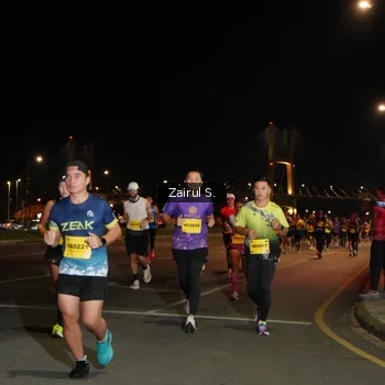 Runner Photo 2742463