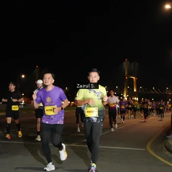 Runner Photo 2742486