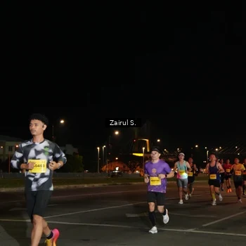 Runner Photo 2742516