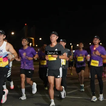 Runner Photo 2742595