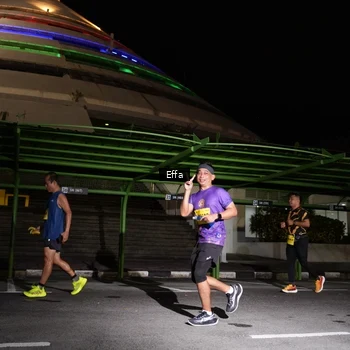 Runner Photo 2742696