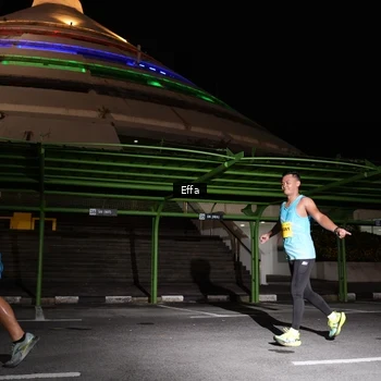 Runner Photo 2742844