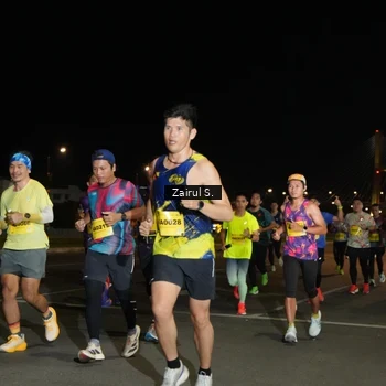 Runner Photo 2742918