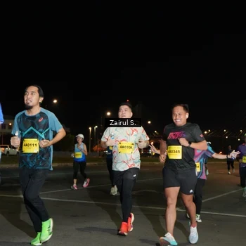 Runner Photo 2742998