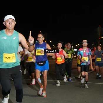 Runner Photo 2743083