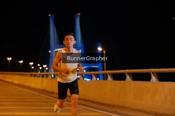 Runner Photo 2743090