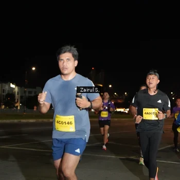 Runner Photo 2743125