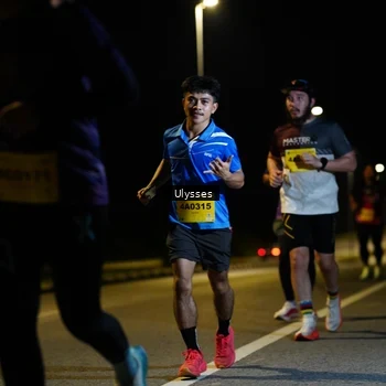 Runner Photo 2743131