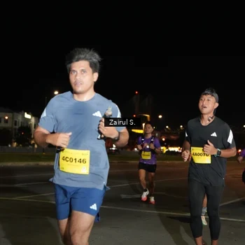 Runner Photo 2743144