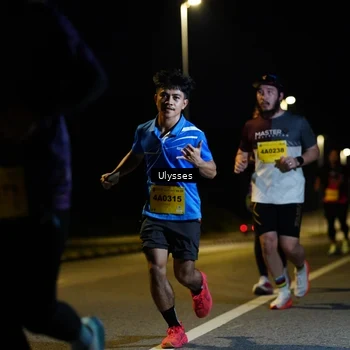 Runner Photo 2743146