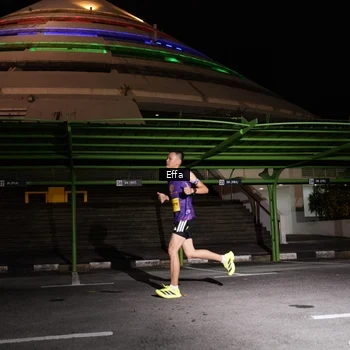 Runner Photo 2743176