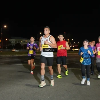 Runner Photo 2743189