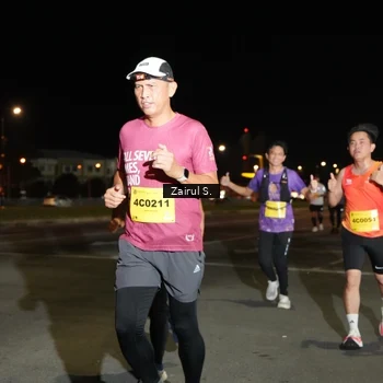 Runner Photo 2743191