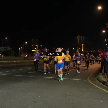 Runner Photo 2743240
