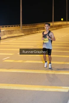 Runner Photo 2743242