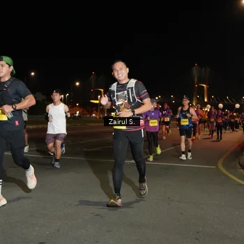 Runner Photo 2743306