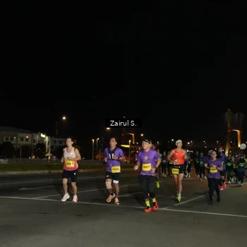 Runner Photo 2743396