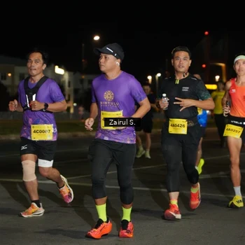 Runner Photo 2743413
