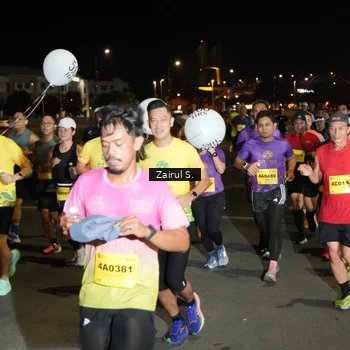 Runner Photo 2743502