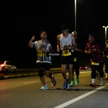 Runner Photo 2743553