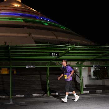Runner Photo 2743960