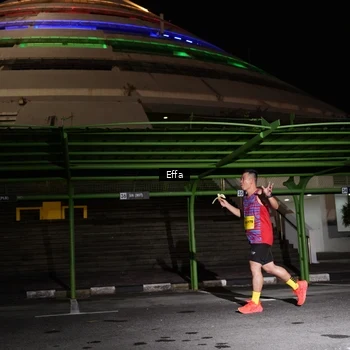 Runner Photo 2744110