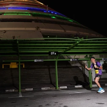 Runner Photo 2744116