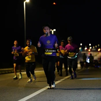 Runner Photo 2744216