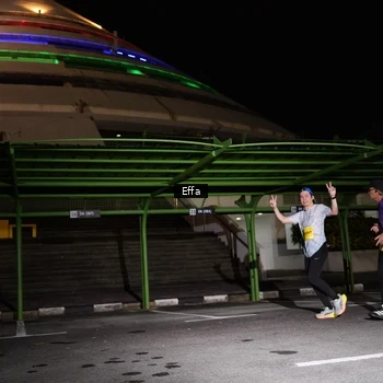 Runner Photo 2744221
