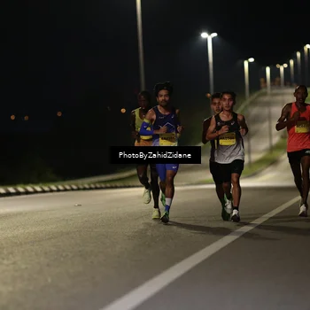 Runner Photo 2744278