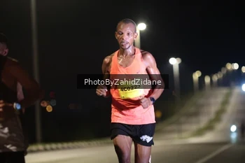 Runner Photo 2744343