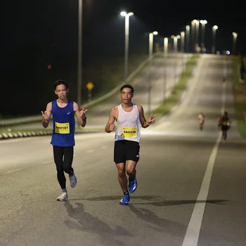 Runner Photo 2744416