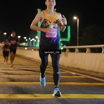 Runner Photo 2744428