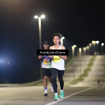 Runner Photo 2744512