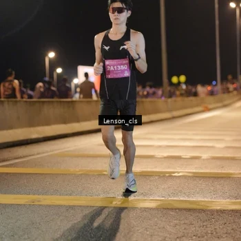 Runner Photo 2744619