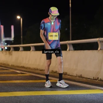 Runner Photo 2744627