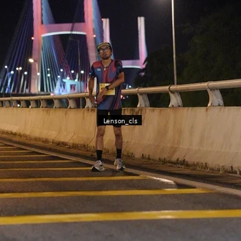 Runner Photo 2744638