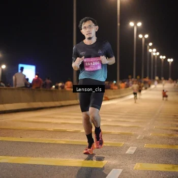 Runner Photo 2744741