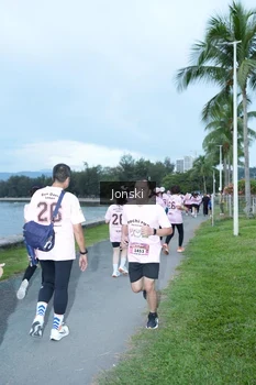 Runner Photo 2744781
