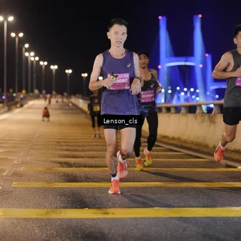 Runner Photo 2744983