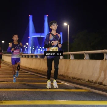 Runner Photo 2745016
