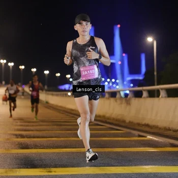 Runner Photo 2745036