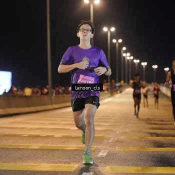 Runner Photo 2745048