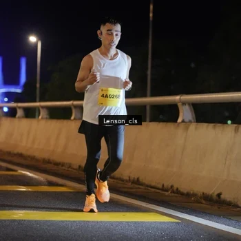 Runner Photo 2745140