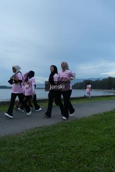 Runner Photo 2745564